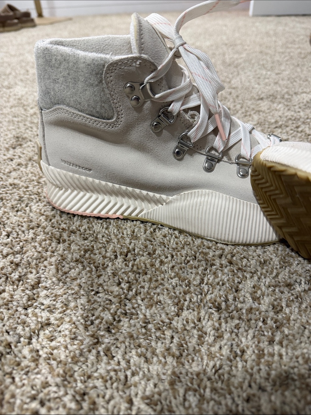 Sorel Women's Off-White and Light Gray Lace-Up Waterproof Boots - Picture 3 of 8